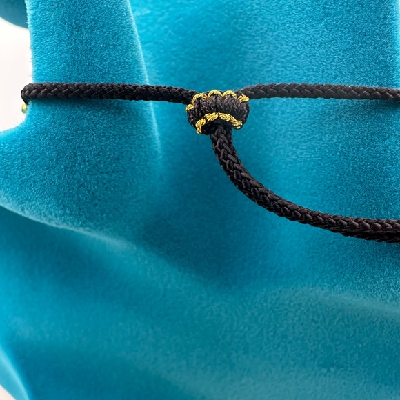 Xiu Yan Jade Crysanthamum Pendant Necklace on Woven Adjustable Nylon Rope - Picture 5 of 9